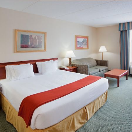Holiday Inn Express Hanover By Ihg Номер фото