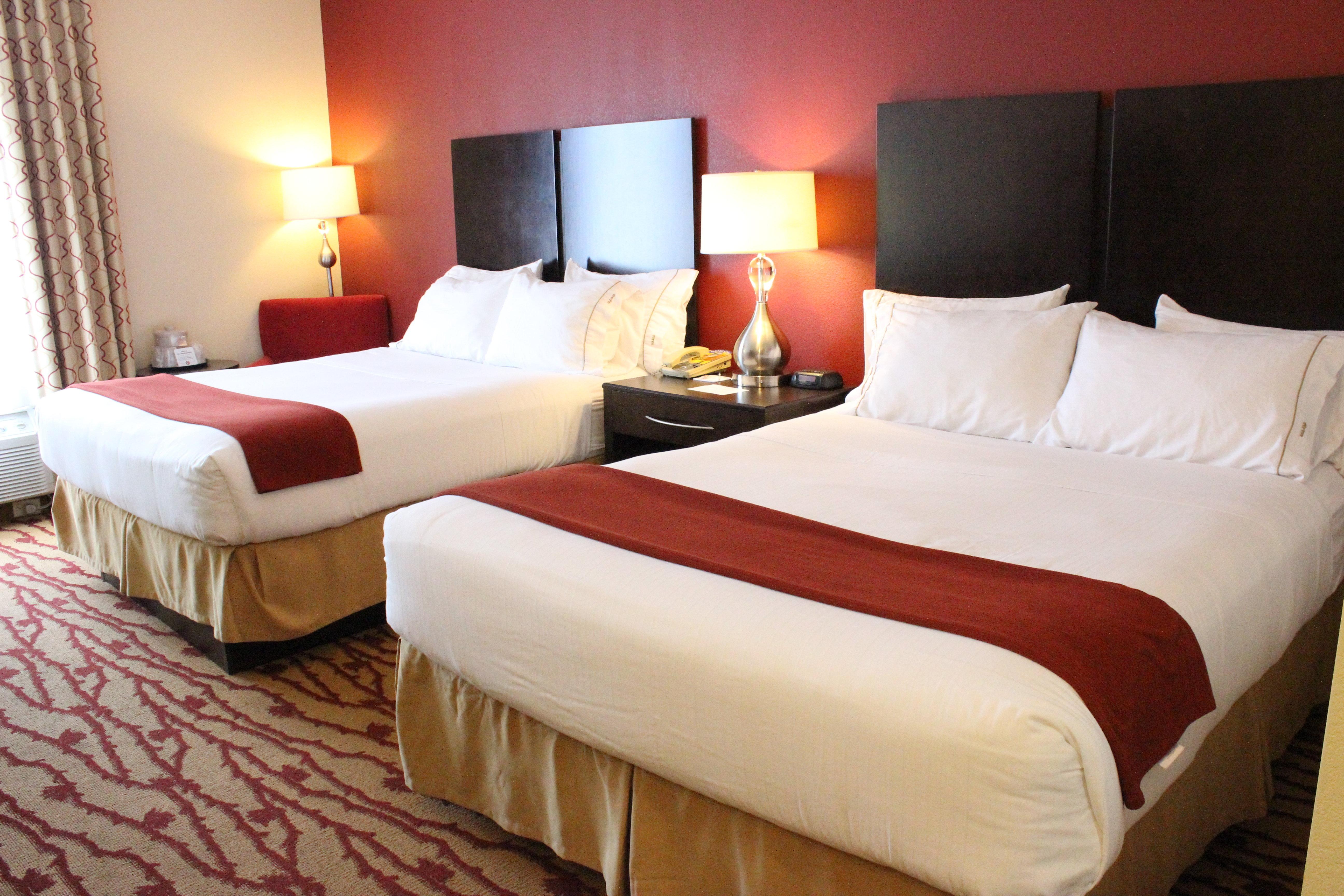 Holiday Inn Express Hanover By Ihg Экстерьер фото