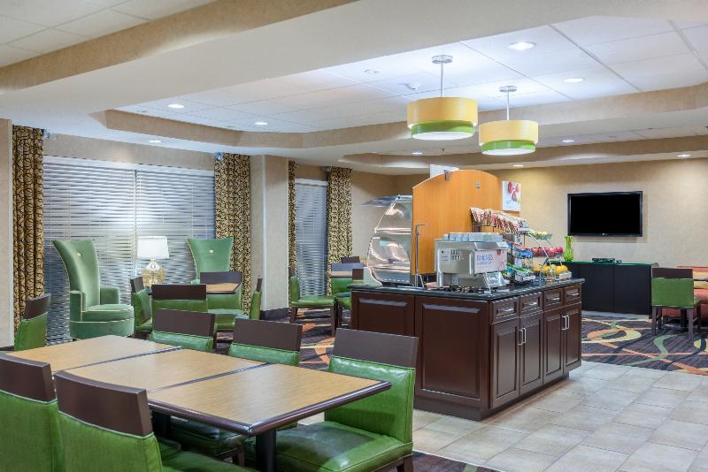 Holiday Inn Express Hanover By Ihg Экстерьер фото